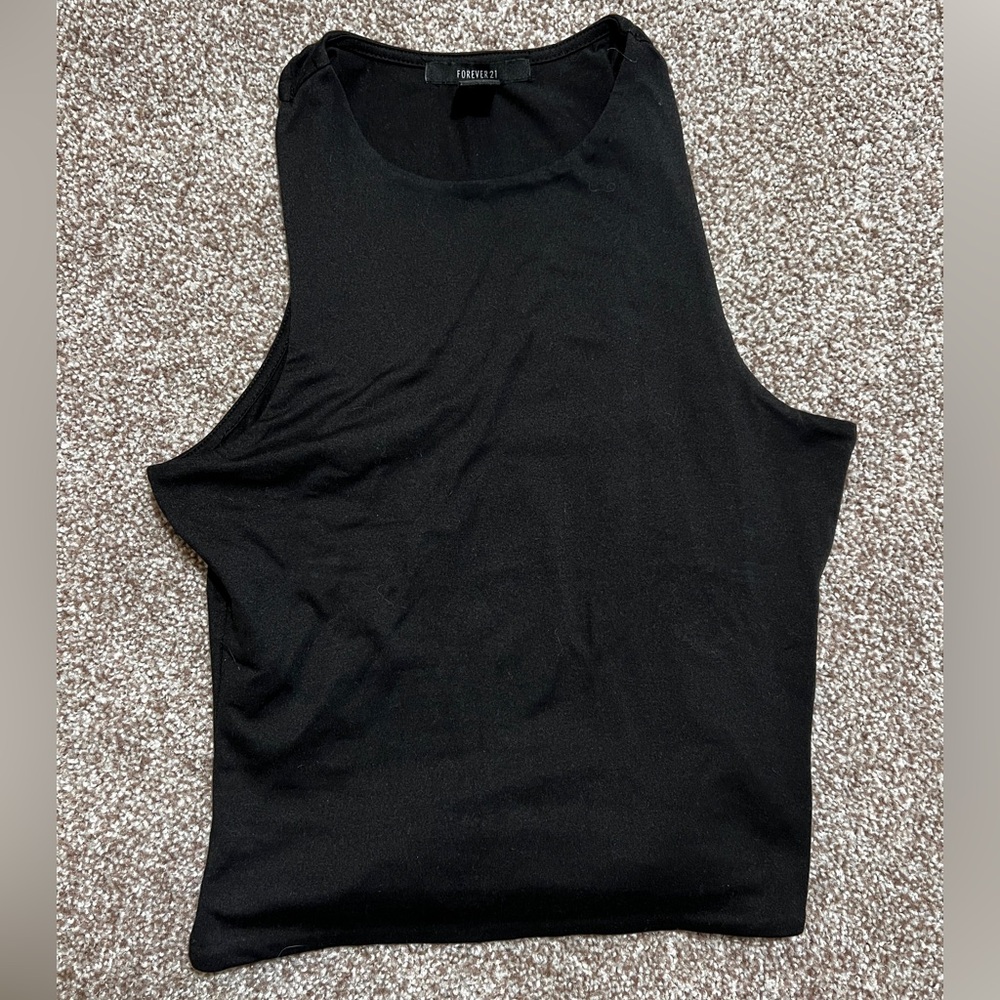 Forever 21 Classic Black Cropped Tank